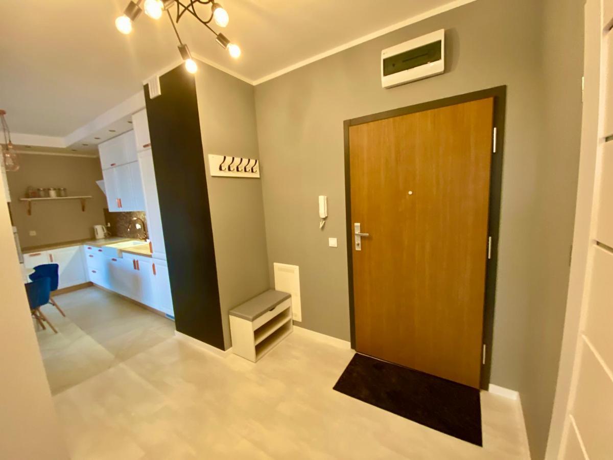 Apartament Pocztovia - Scisle Centrum, Prywatny Parking エウク エクステリア 写真